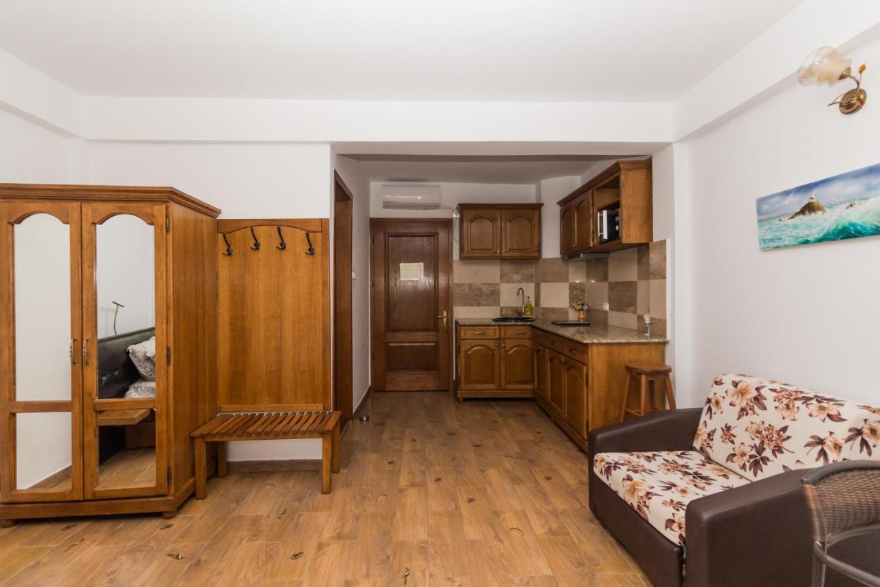 Vila Pe Plaja Nr 9 Сатурн Екстер'єр фото